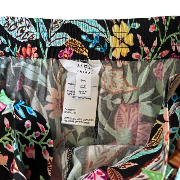 XIX Palms x Tribal Dominica Tropical Floral Print Cover-Up Pull On Shorts Small - Picture 3 of 8